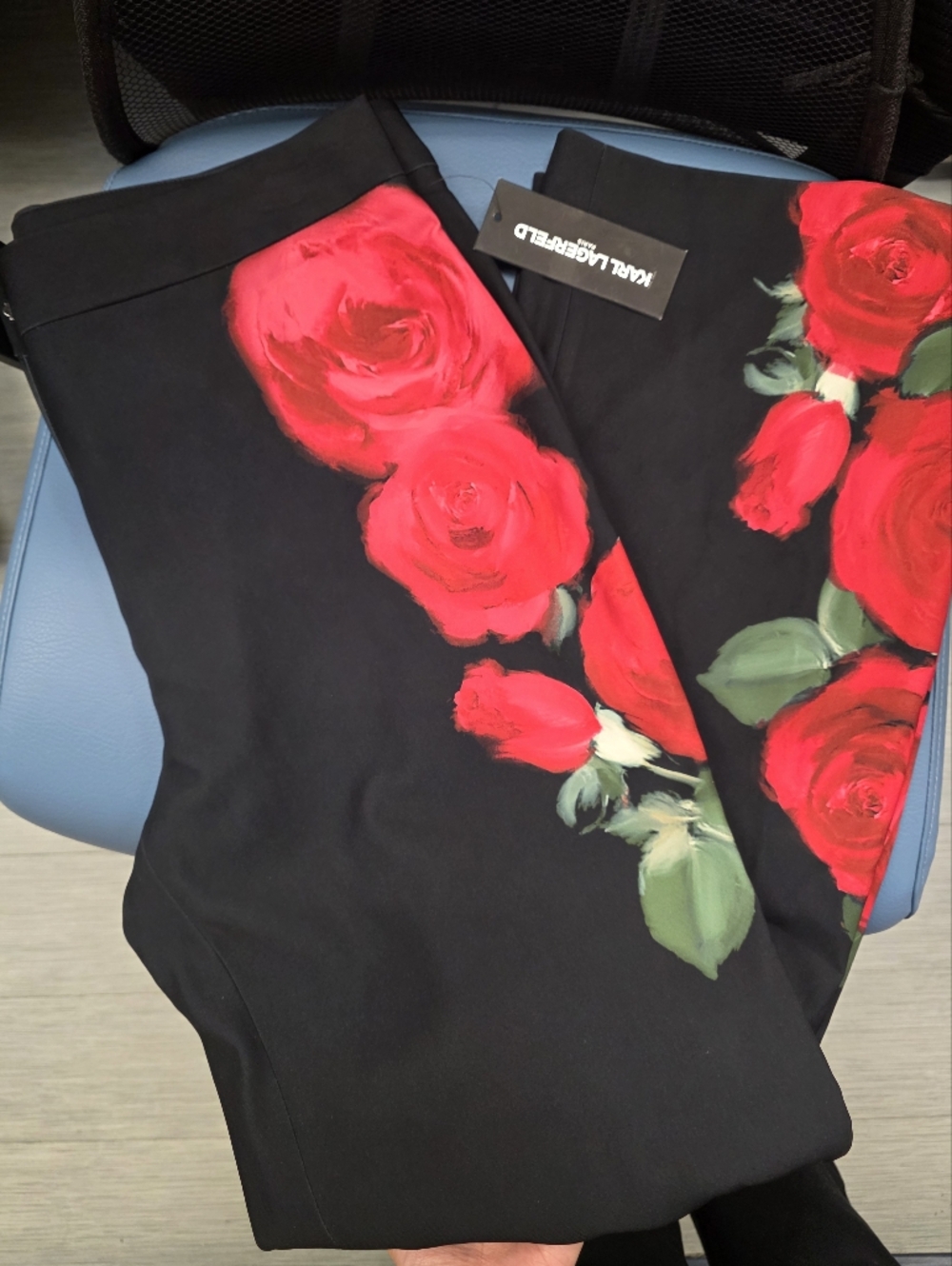 Karl Lagerfeld Black Floral Rose Print Pants